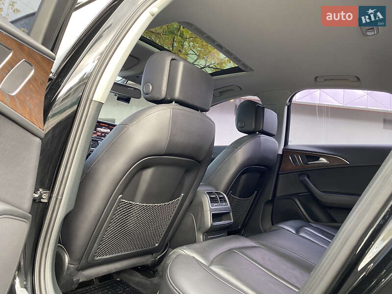 Седан Audi A6 2016 в Киеве