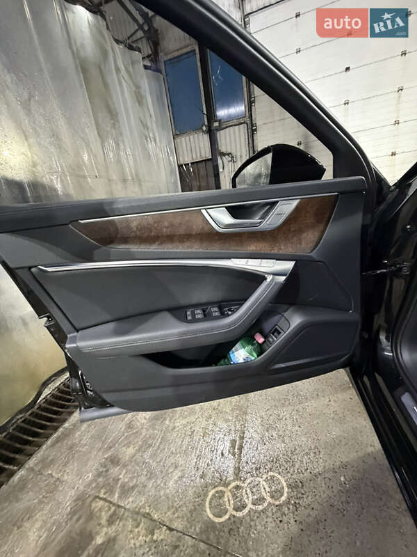 Седан Audi A6 2020 в Києві