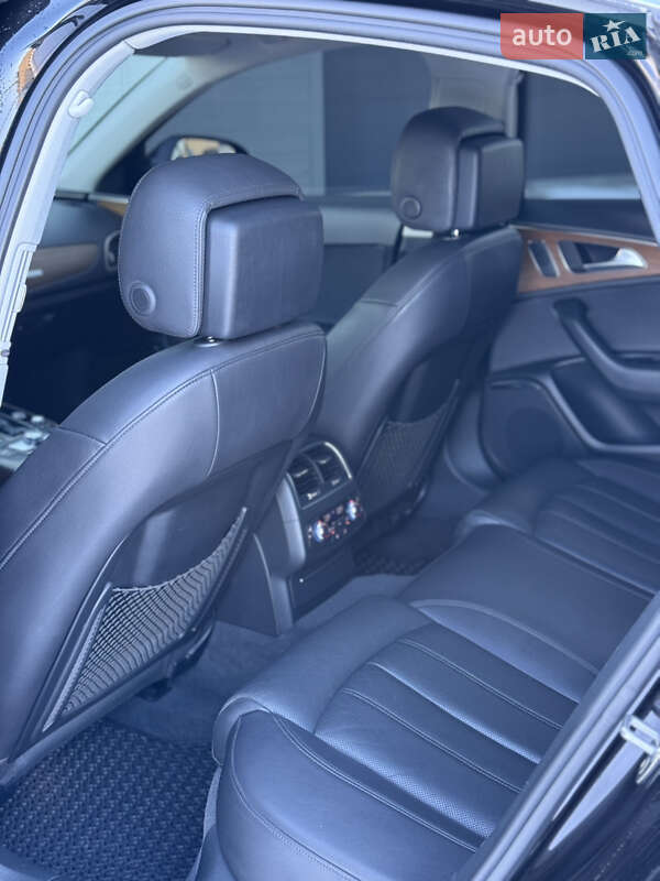 Седан Audi A6 2015 в Сарнах