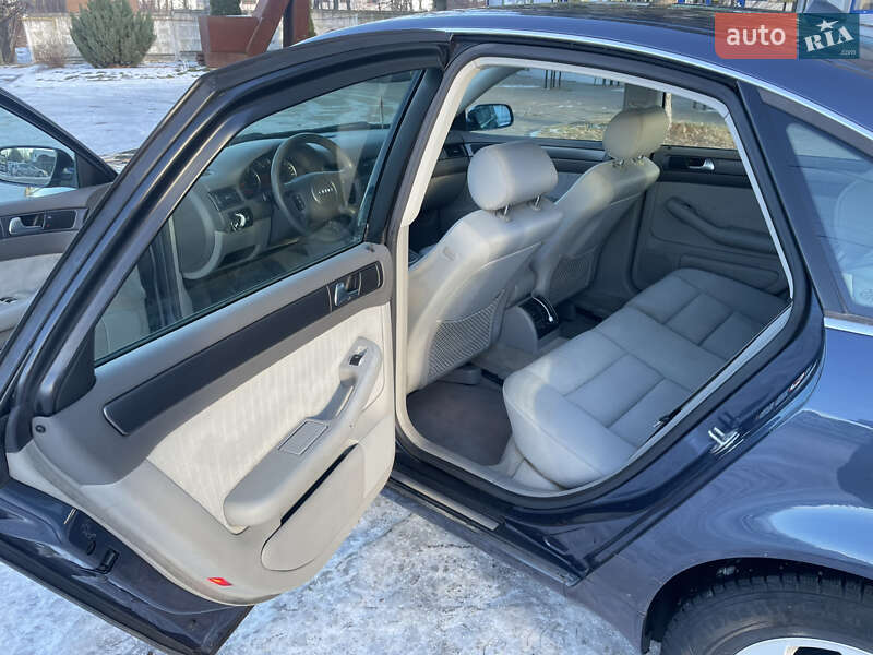 Седан Audi A6 2002 в Надворной