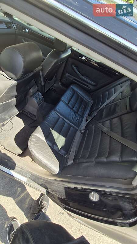 Универсал Audi A6 2002 в Киеве