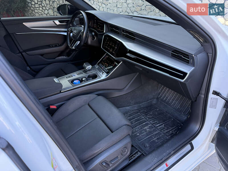 Седан Audi A6 2020 в Тернополе