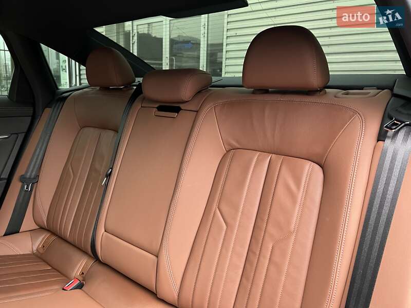 Седан Audi A6 2021 в Киеве