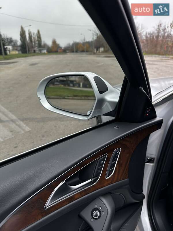 Седан Audi A6 2014 в Харькове