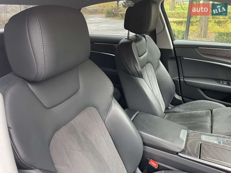Седан Audi A6 2021 в Киеве