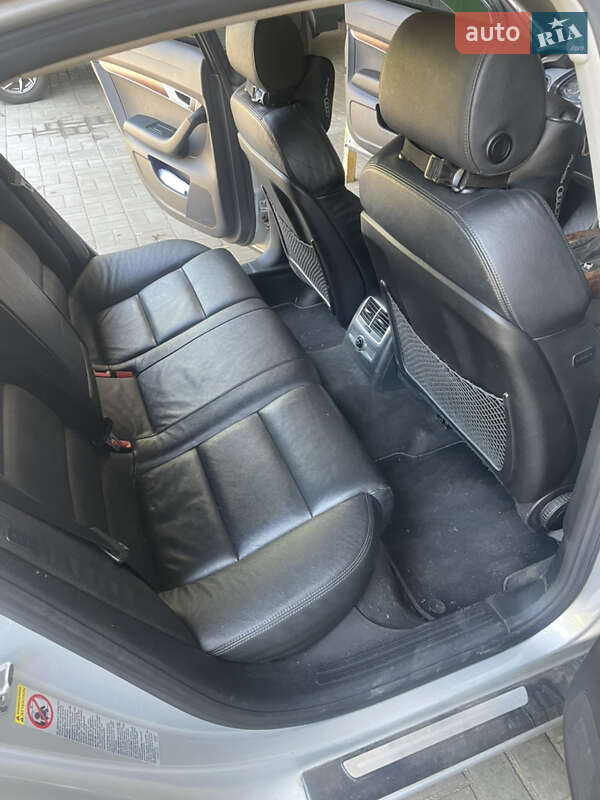 Седан Audi A6 2006 в Виноградові