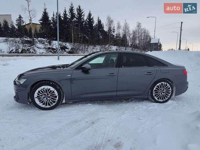 Седан Audi A6 2022 в Львове