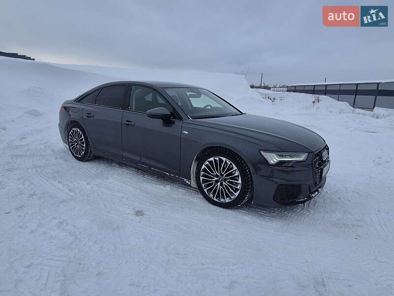 Седан Audi A6 2022 в Львове