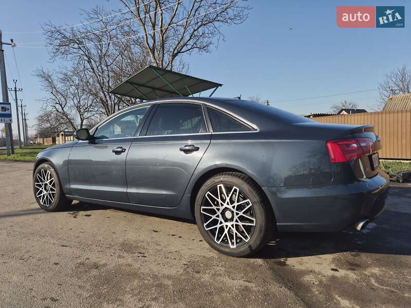 Седан Audi A6 2013 в Ізмаїлі