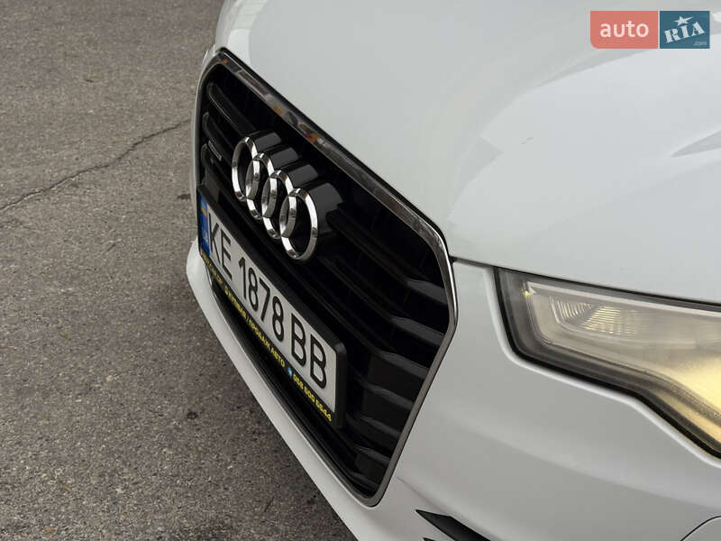 Седан Audi A6 2012 в Днепре