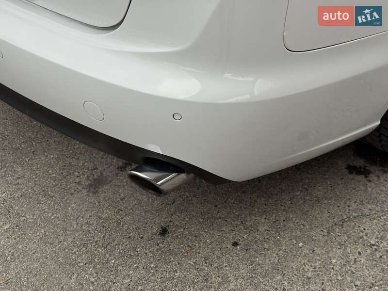Седан Audi A6 2012 в Днепре