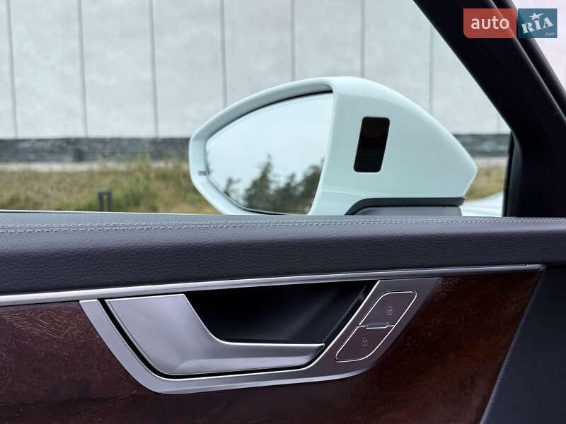 Седан Audi A6 2021 в Сумах