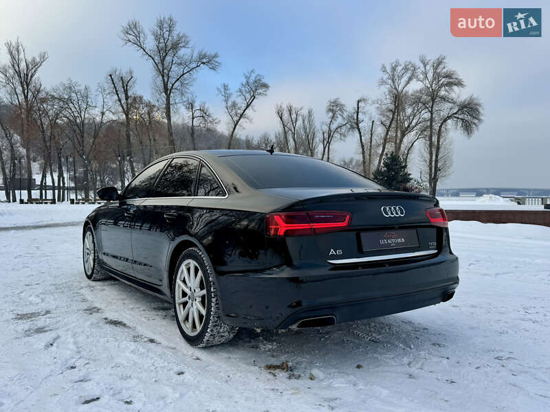 Седан Audi A6 2016 в Киеве