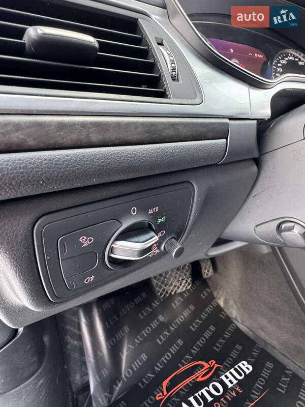 Седан Audi A6 2016 в Киеве