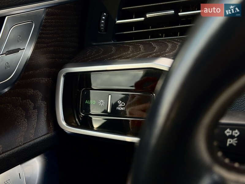 Седан Audi A6 2019 в Киеве