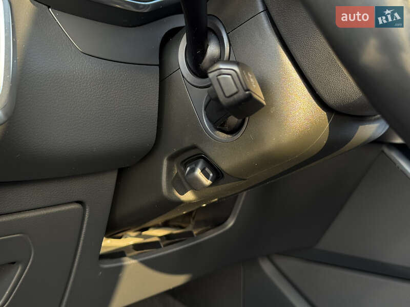 Седан Audi A6 2019 в Киеве