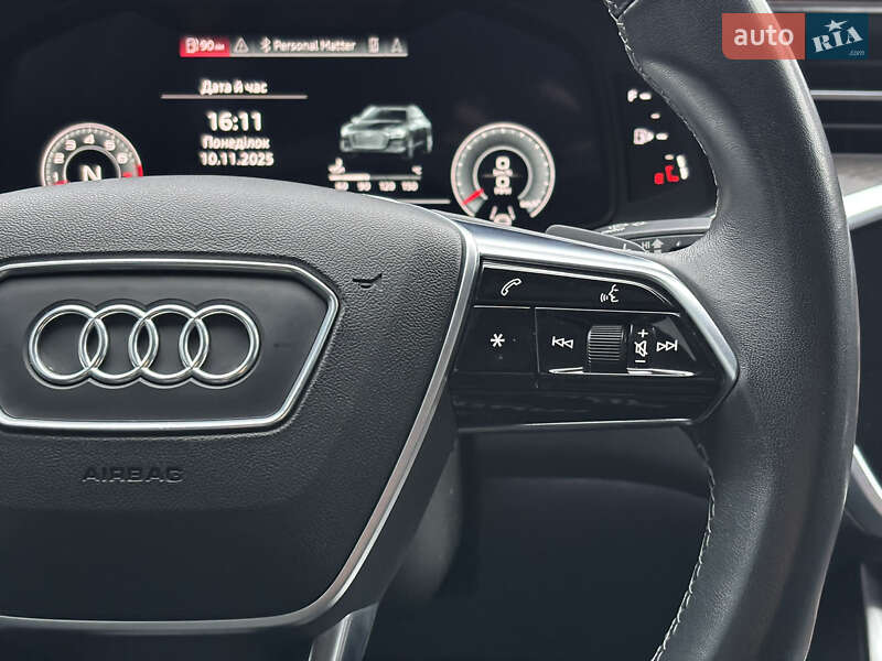 Седан Audi A6 2022 в Киеве