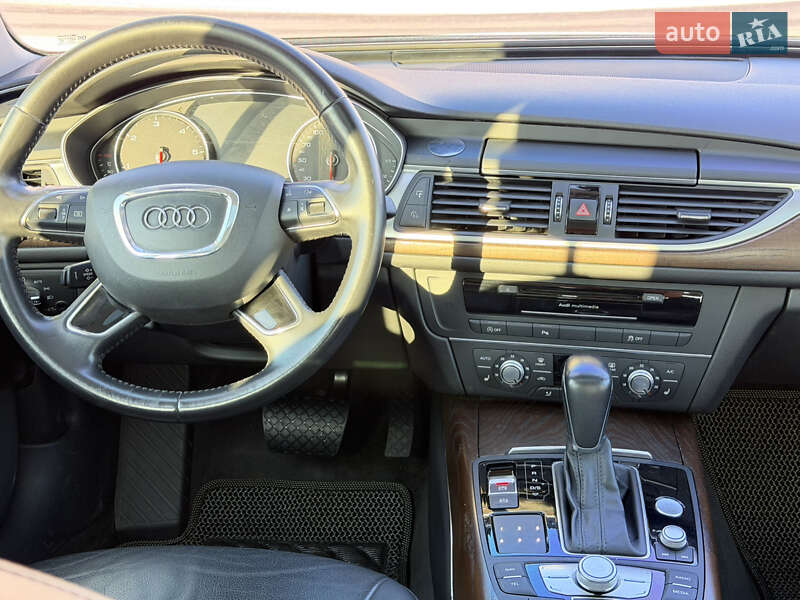 Седан Audi A6 2015 в Виннице