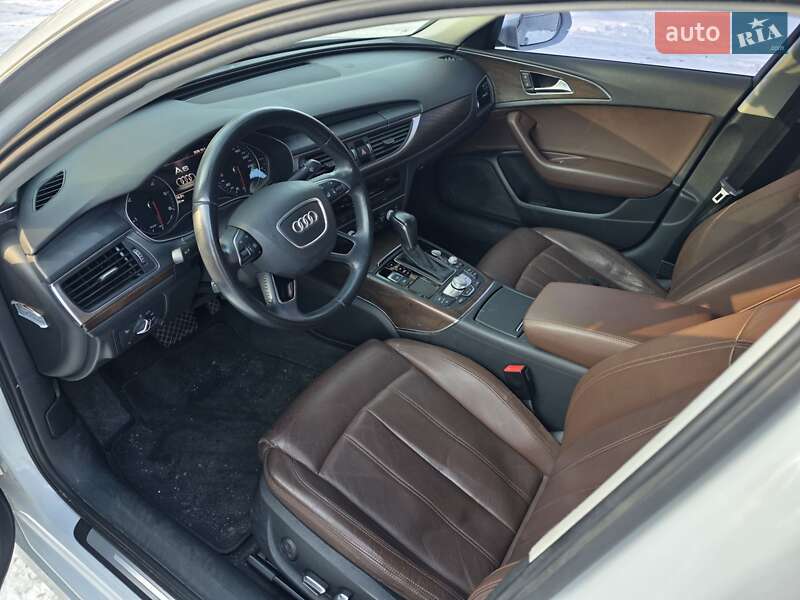 Седан Audi A6 2015 в Киеве