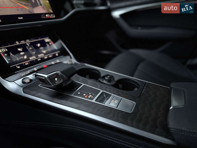 Седан Audi A6 2020 в Киеве