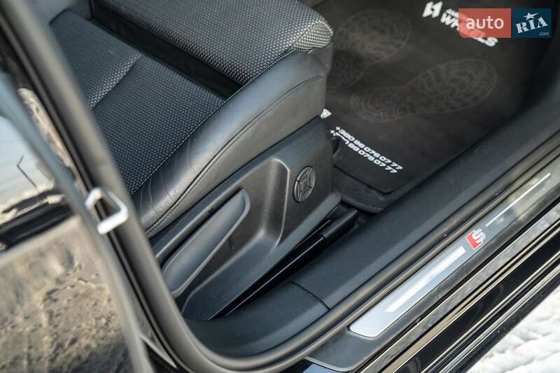 Универсал Audi A6 2021 в Черновцах