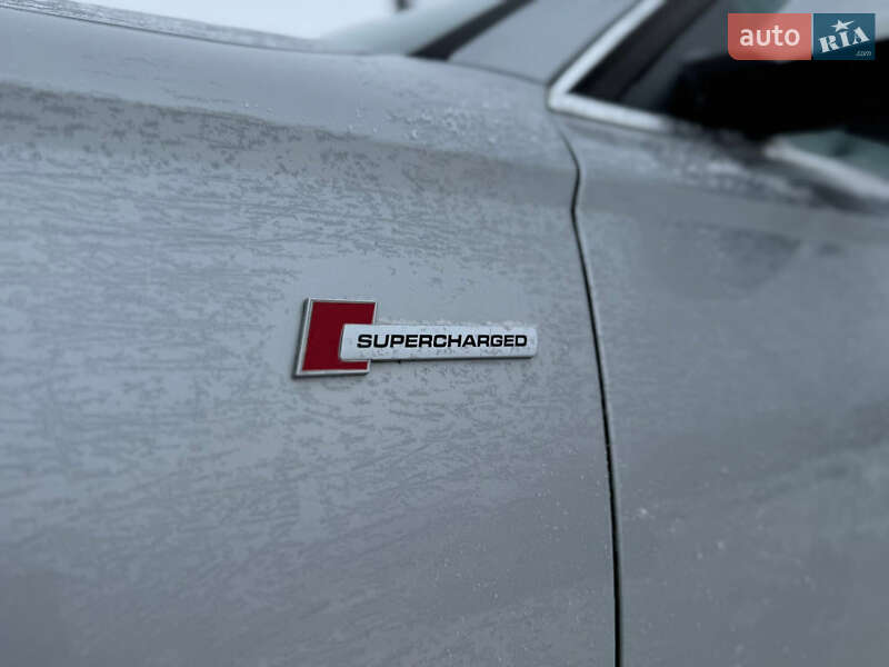 Седан Audi A6 2012 в Кременце