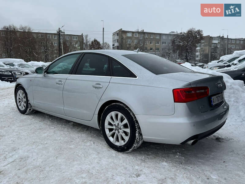 Седан Audi A6 2012 в Кременце
