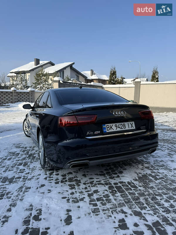 Седан Audi A6 2016 в Ровно