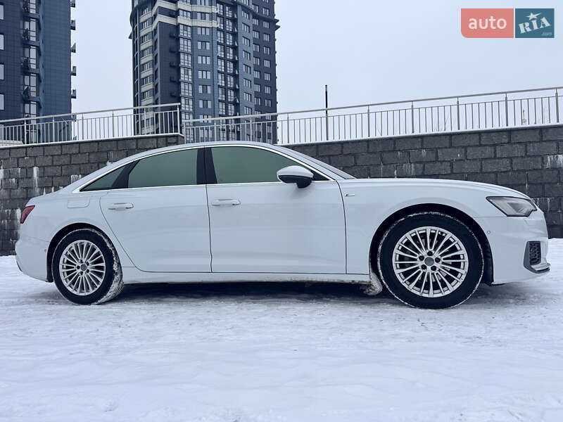 Седан Audi A6 2019 в Киеве