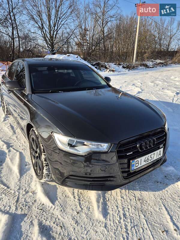 Седан Audi A6 2012 в Полтаве