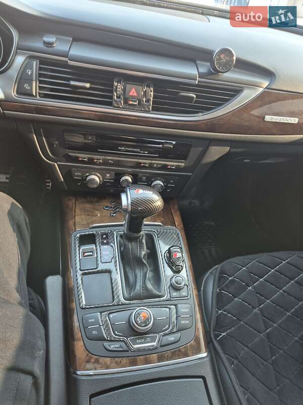 Седан Audi A6 2012 в Полтаве