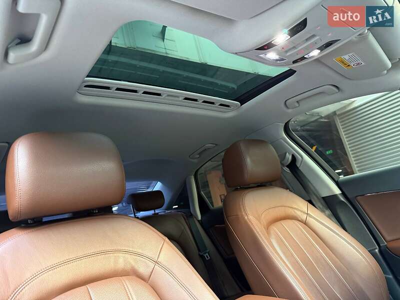 Седан Audi A6 2015 в Киеве