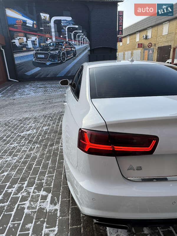 Седан Audi A6 2017 в Сумах
