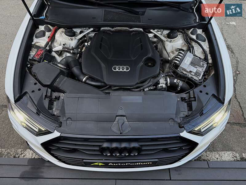 Седан Audi A6 2020 в Киеве