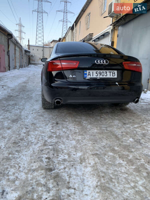 Седан Audi A6 2014 в Киеве