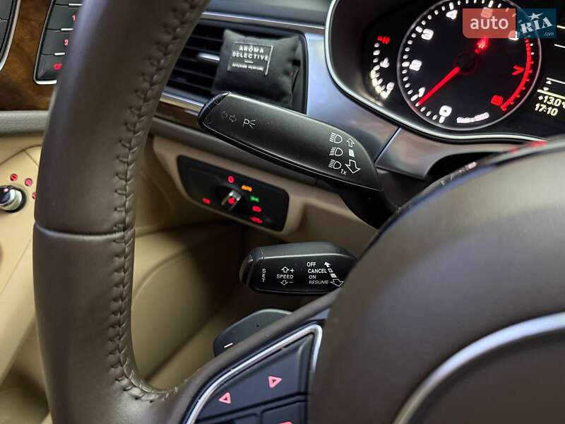 Седан Audi A6 2014 в Киеве