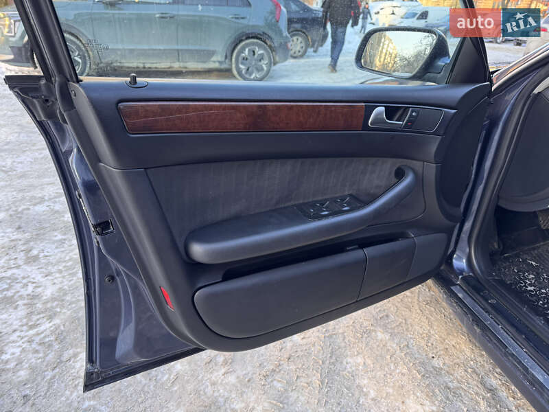 Седан Audi A6 2003 в Рівному