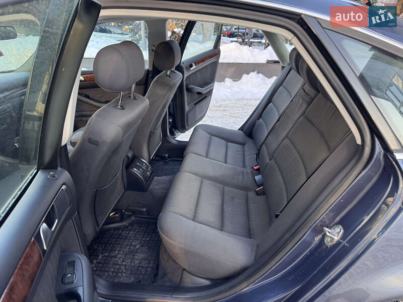 Седан Audi A6 2003 в Рівному