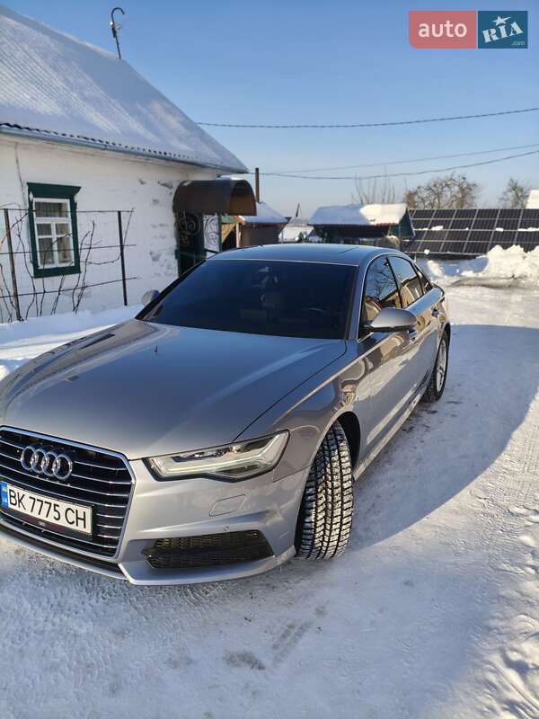 Седан Audi A6 2018 в Карпиловке