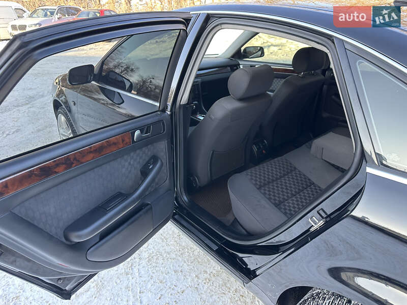 Седан Audi A6 2001 в Черновцах