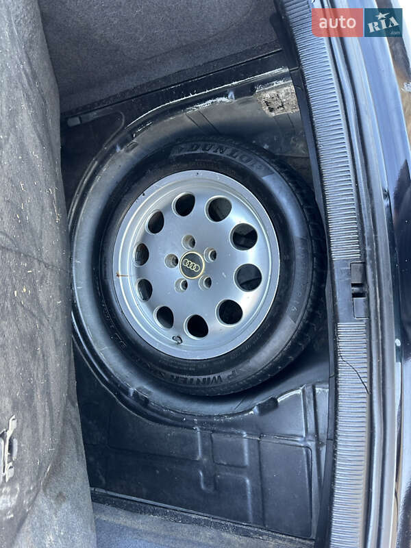 Седан Audi A6 2001 в Черновцах