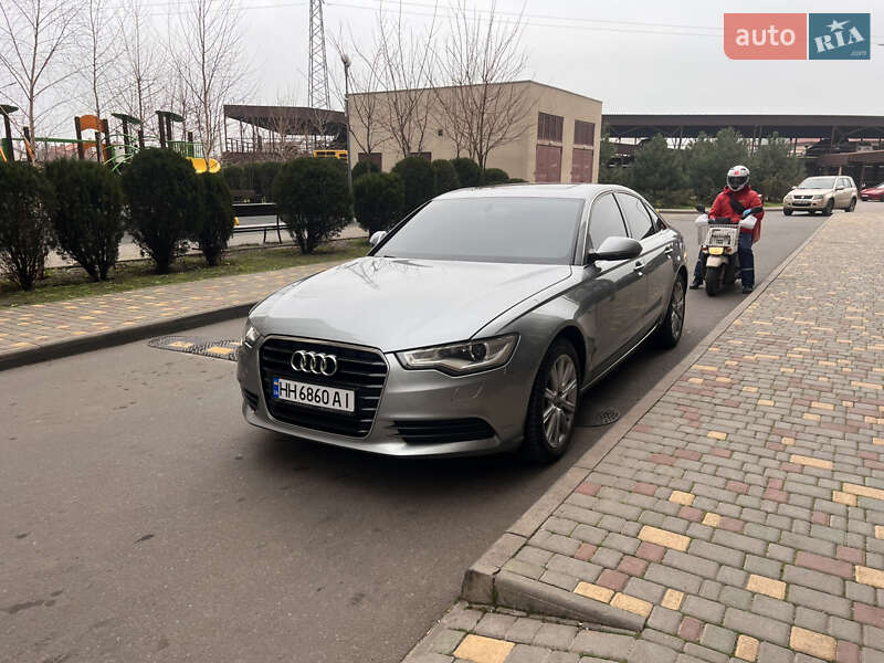 Седан Audi A6 2012 в Одессе
