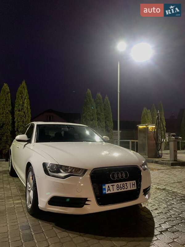 Седан Audi A6 2011 в Ивано-Франковске