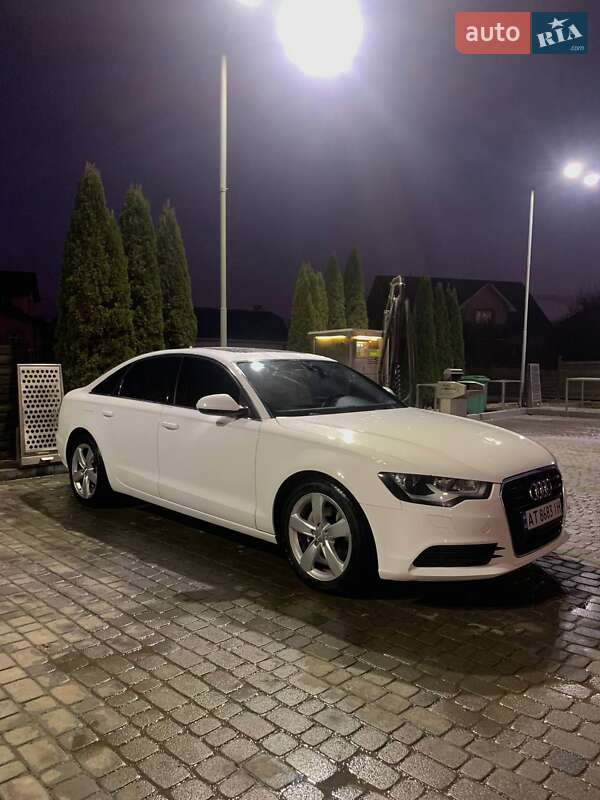 Седан Audi A6 2011 в Ивано-Франковске