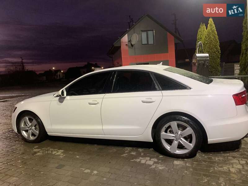 Седан Audi A6 2011 в Ивано-Франковске