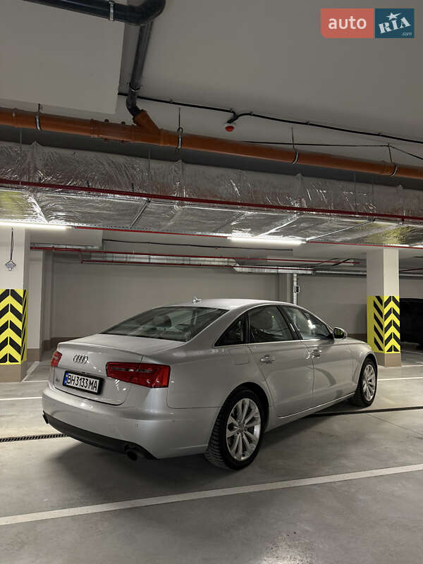 Седан Audi A6 2012 в Одессе