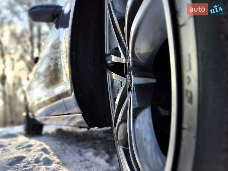 Седан Audi A6 2014 в Києві