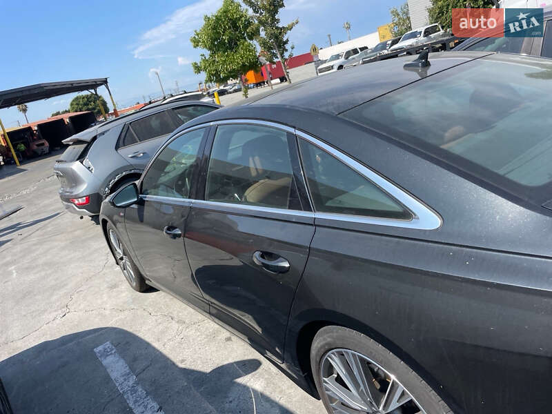 Седан Audi A6 2019 в Днепре