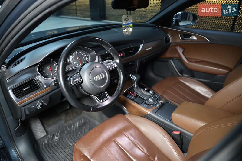 Седан Audi A6 2012 в Луцке