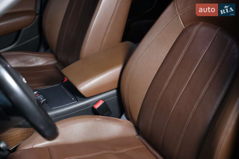 Седан Audi A6 2012 в Луцке